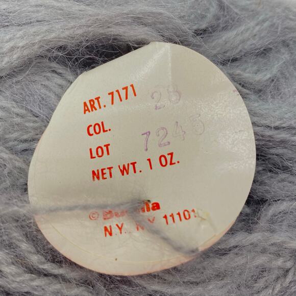 Vintage Bucilla Melody Yarn Gray Mohair Acrylic Blend Italy 1oz DISCONTINUED - Picture 4 of 5